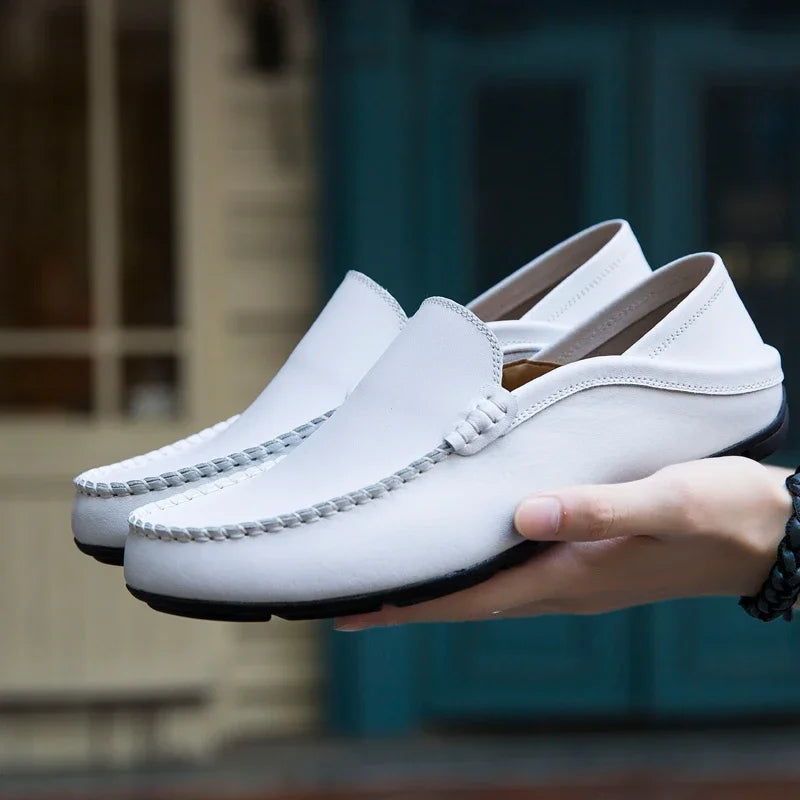 Men's Casual Genuine Leather Shoes Men's Loafers Designer Slip-on Boat Shoes High Quality Chaussure Homme Big Size 37-47