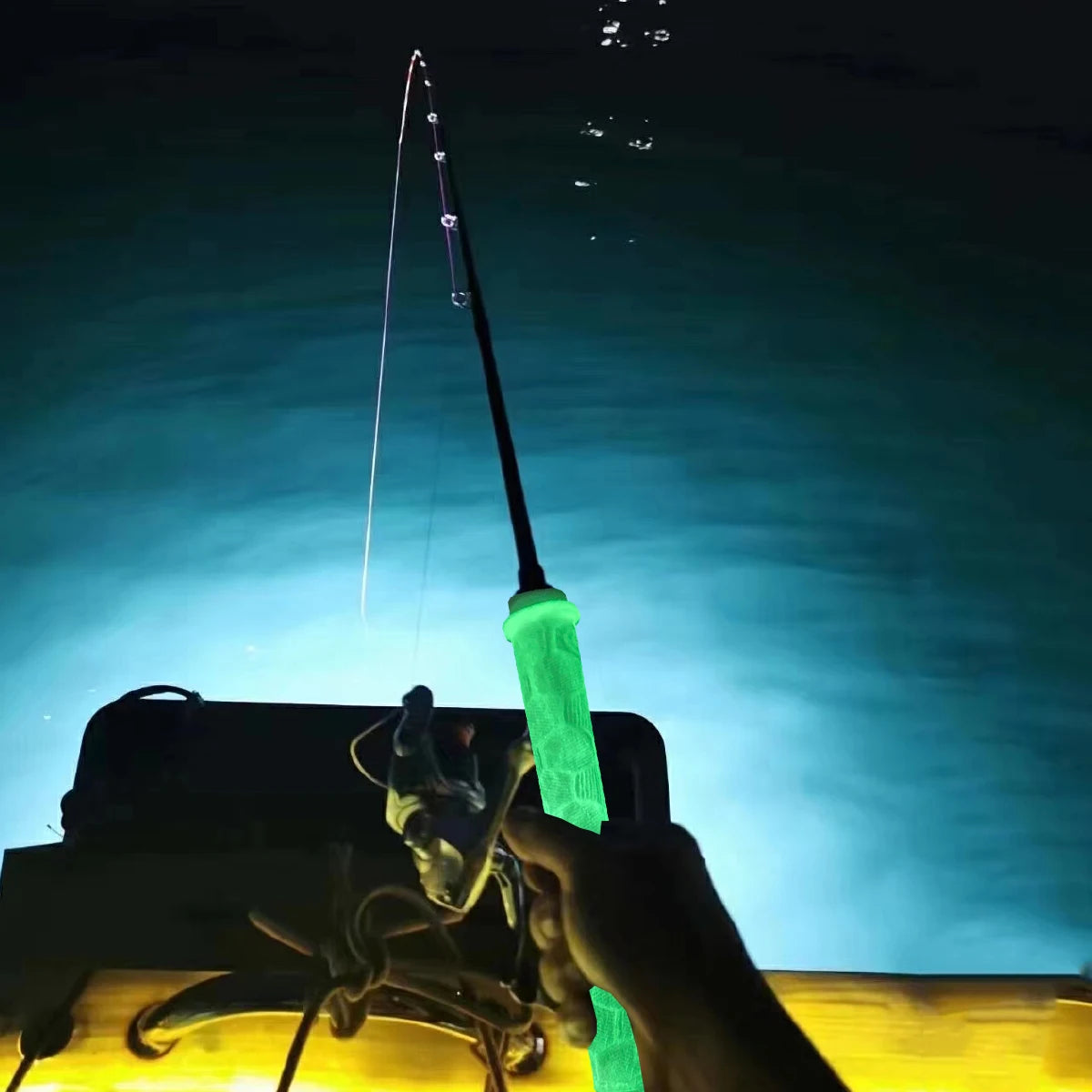 1PC 1 pc lumineux brillant Silicone anti-dérapant canne à pêche poignée manchon couverture pour la pêche de nuit activités de plein air