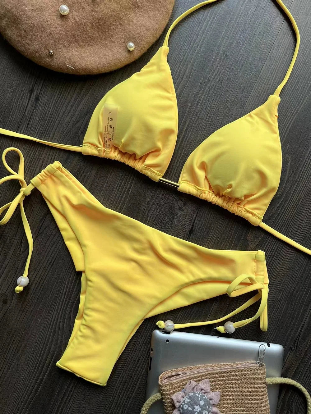 2025 nouveau Triangle Sexy maillot de bain pour femmes Bikinis brésiliens licou maillots de bain Push Up maillot de bain chaîne en métal plage Bikini ensemble