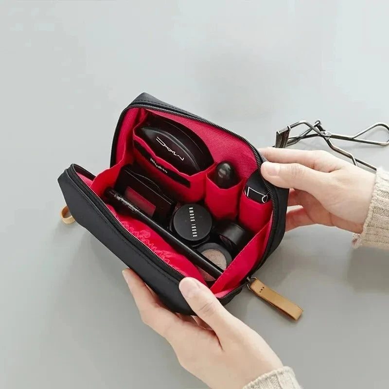 Trousse de Toilette Femme Style Coréen 2026 — Organiseur Maquillage Imperméable