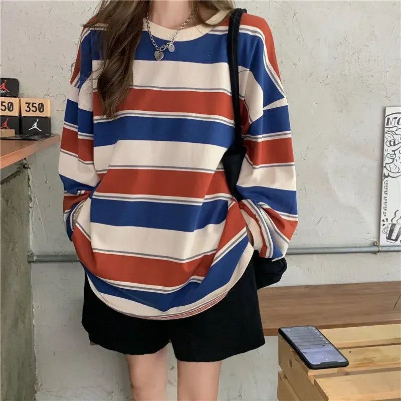 T-shirts pour femmes, vêtements féminins, sweat-shirt Y2K, mode quatre saisons 2026, tee-shirt à manches longues ample, t-shirt graphique rayé pour couple