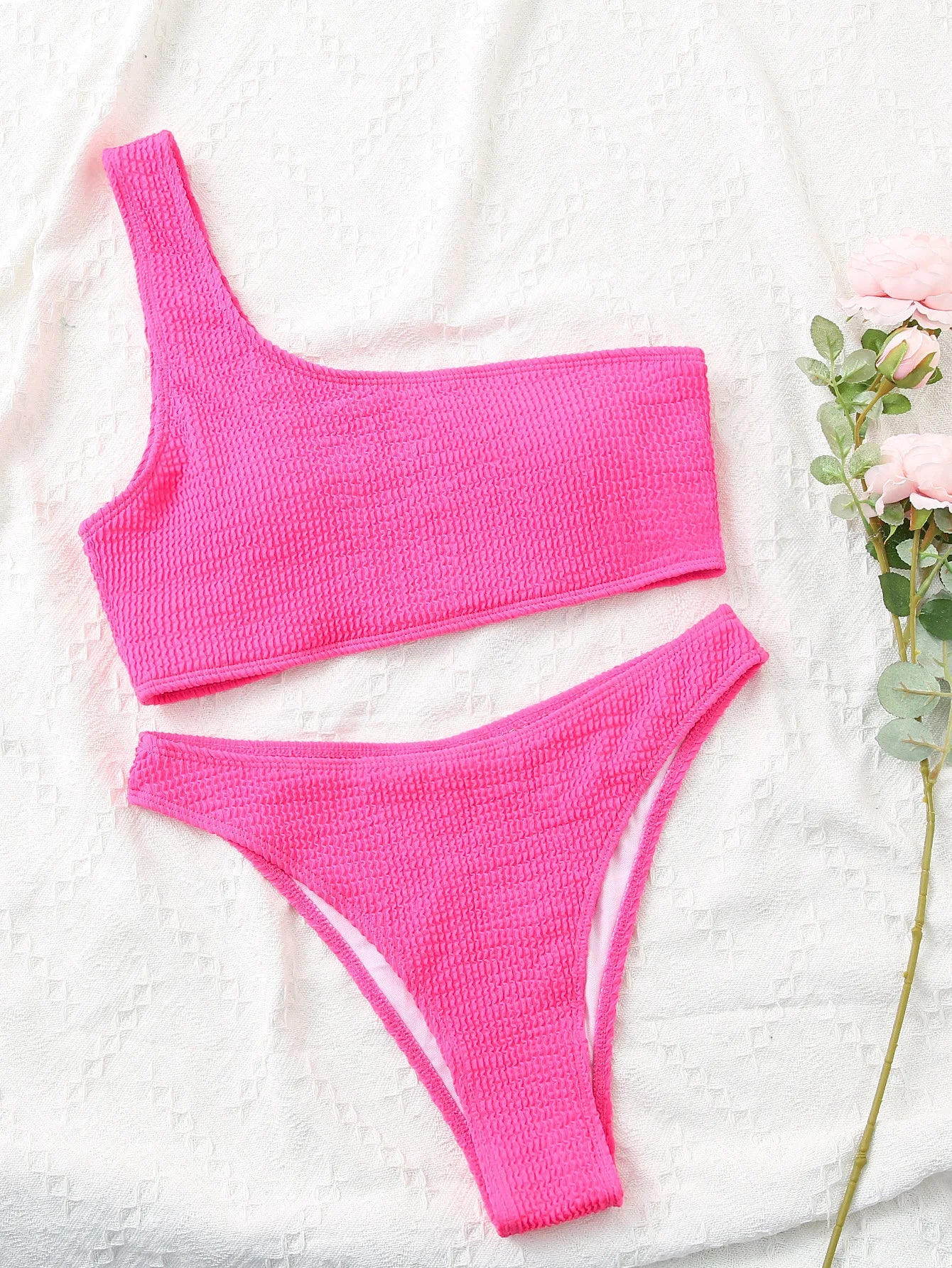 Une épaule Bikini texturé maillots de bain coupe haute maillot de bain solide maillot de bain femmes brésilien 2025 mode
