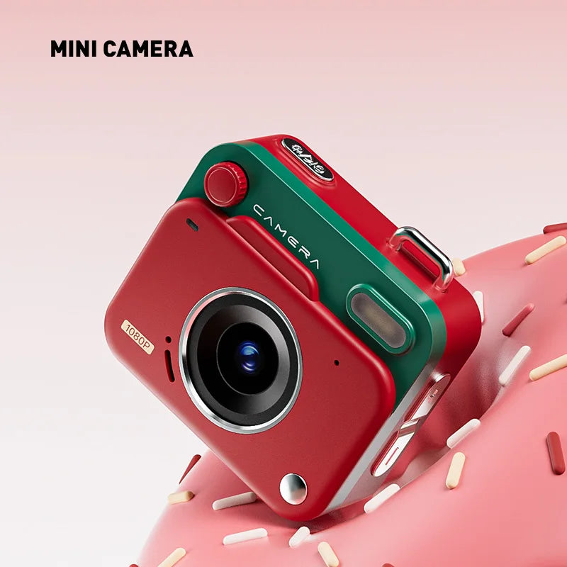 New Retro CCD Mini High Definition Digital Camera Pixel Student Campus Photography Recording Small Size Easy to Carry Camera