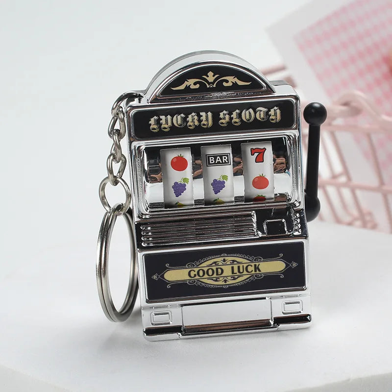Porte-clés Machine à fentes de fruits, porte-bonheur Jackpot, Mini pendentif de Casino, breloque de sac, cadeaux de nouveauté pour enfants et adultes