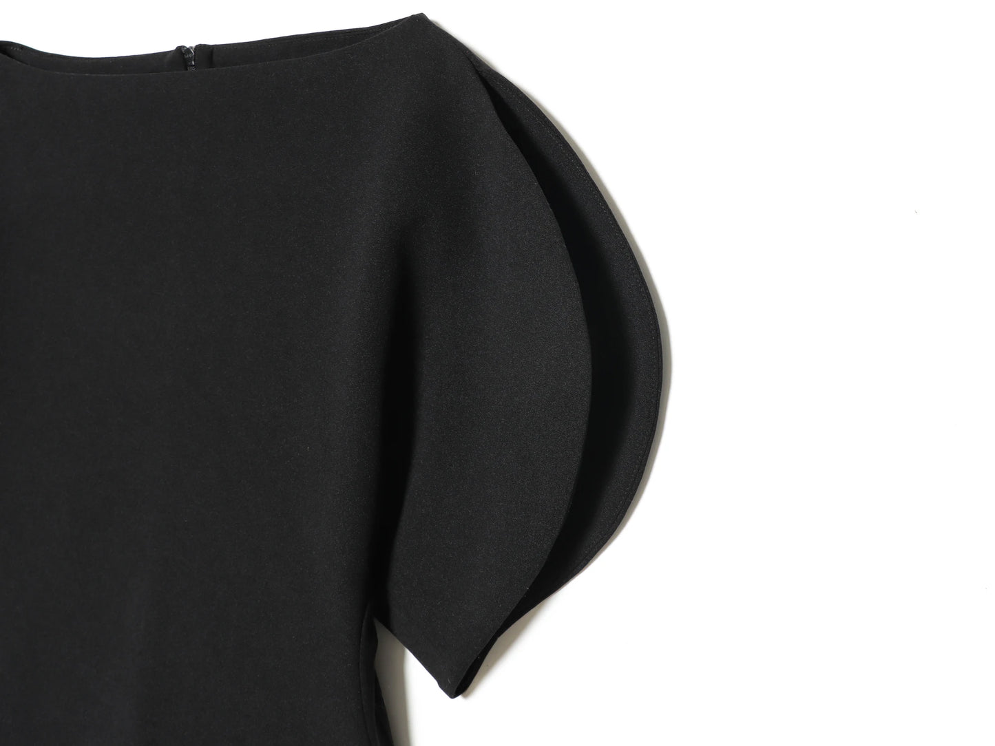 Blouse élégante à manches bouffantes et ourlet asymétrique pour femme — streetwear Y2K, printemps 2026