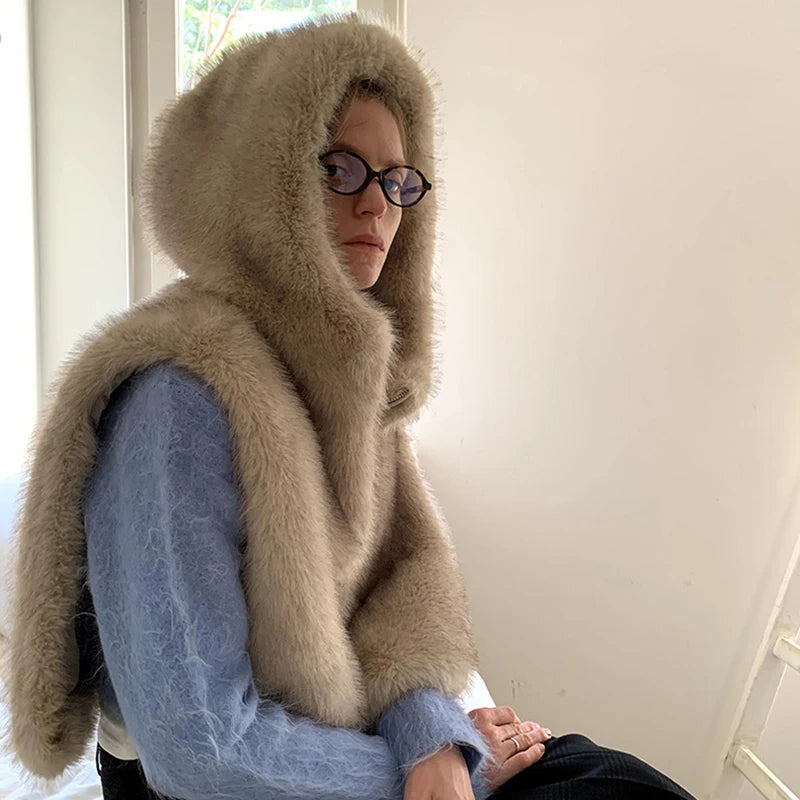Gilet en fausse fourrure de renard pour femme — dégradé, capuche, sans manches, automne hiver