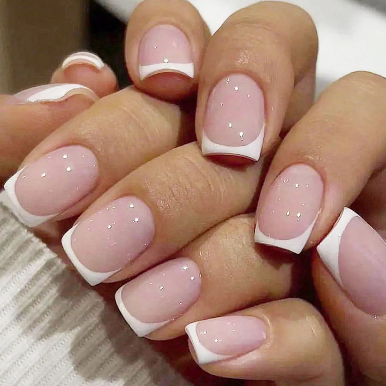 24 pièces/ensemble français rose carré court faux ongles presse sur ongles bord blanc nu rose ongles conseils couverture complète portable pointe française
