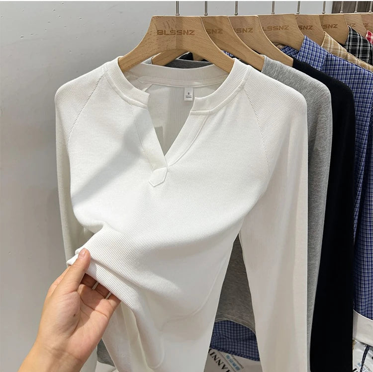 T-shirt basique ajusté à col en V et manches longues pour femme, style coréen, polyvalent, simple, couche de base, décontracté, collection 2026