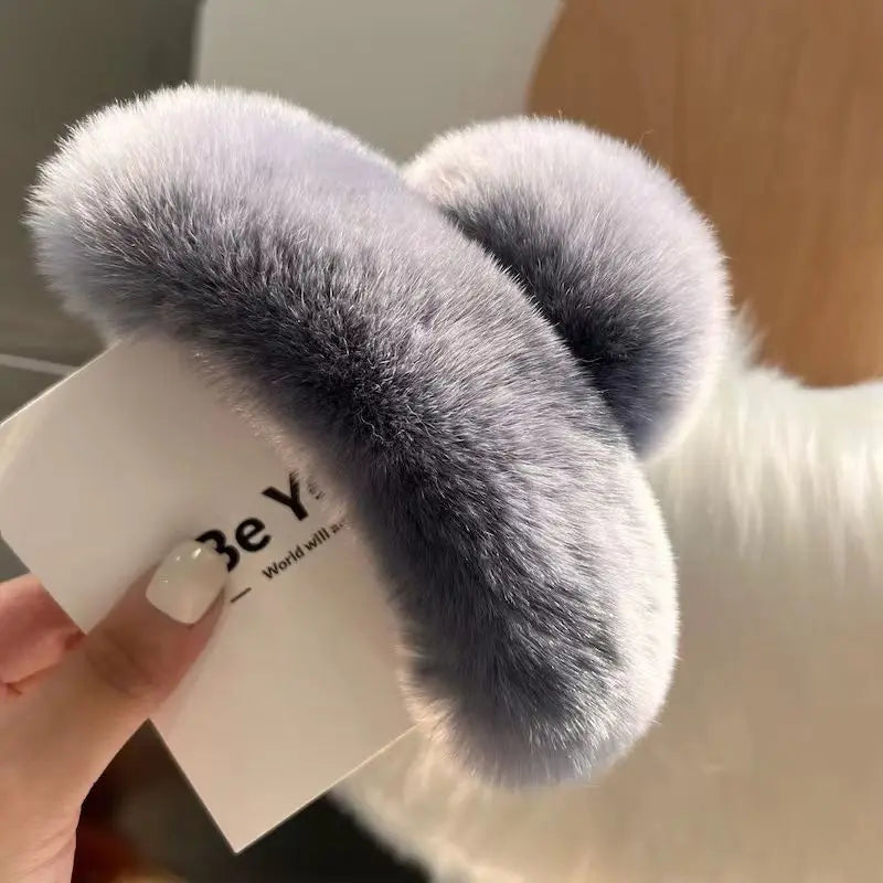 Grande pince en peluche avec une sensation haut de gamme, pince à cheveux poilue d'automne et d'hiver, tempérament féminin et coiffure, 1/2 pièces