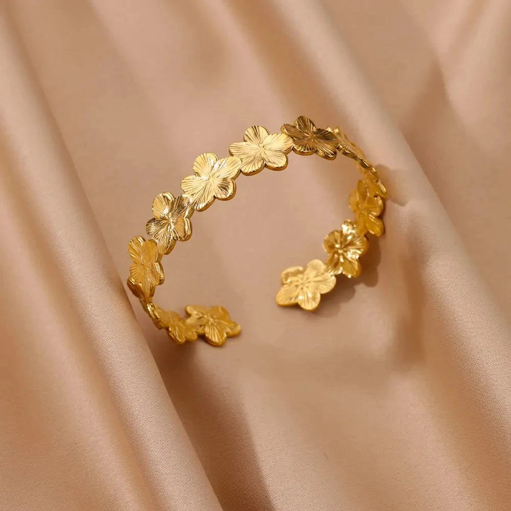 Bracelets d'ouverture à motif de bosse classique exquis pour femmes, manchette, couleur or, acier inoxydable, ornement à main, cadeau