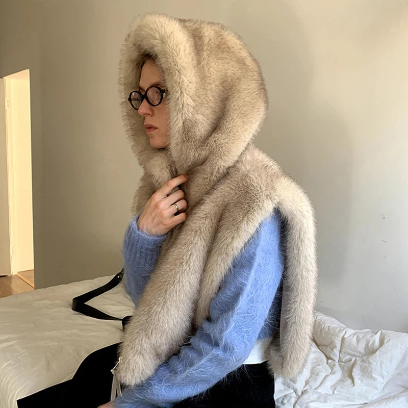 Gilet en fausse fourrure de renard pour femme — dégradé, capuche, sans manches, automne hiver