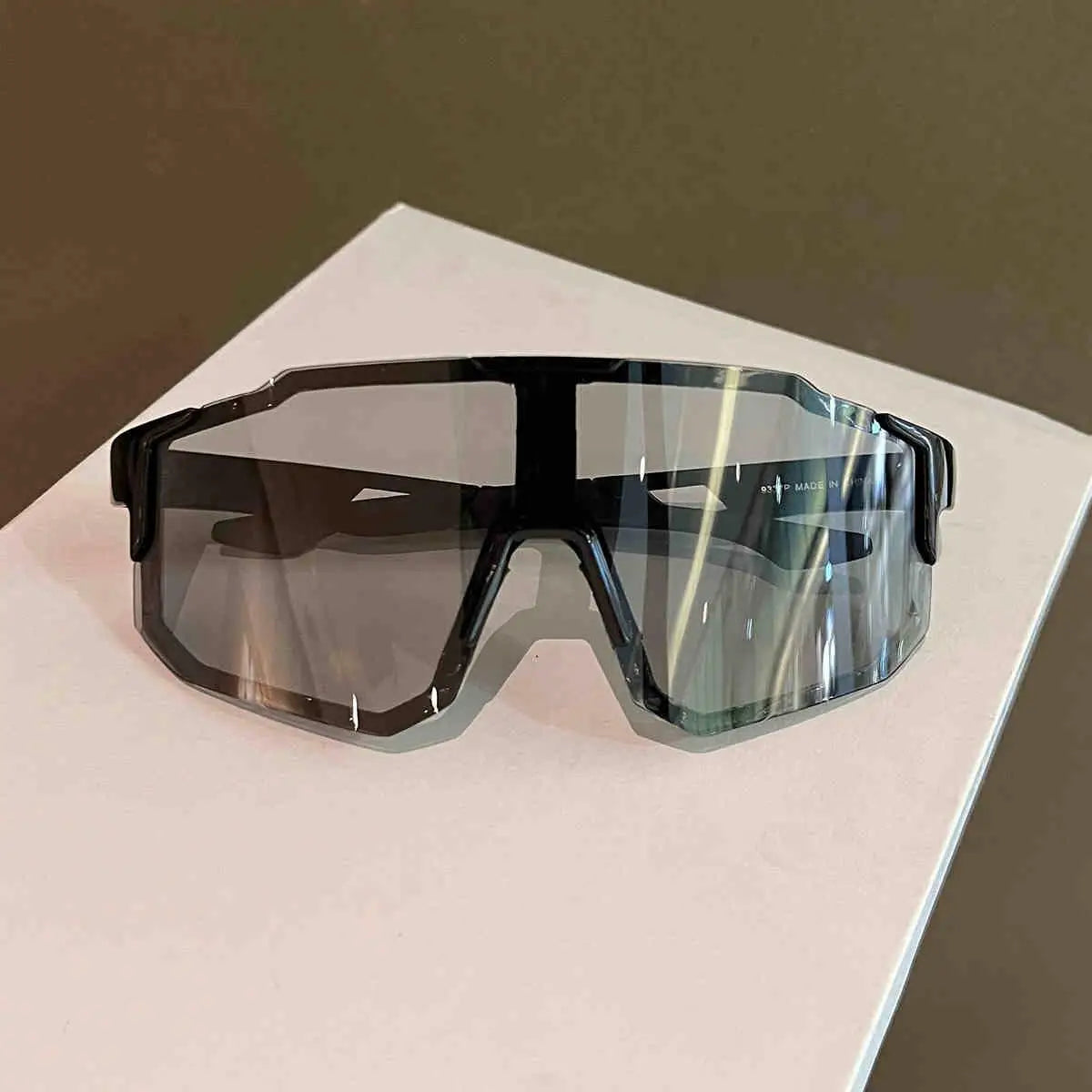 Nouvelles lunettes de soleil de cyclisme grand cadre UV400 nuances Protection UV Sports de plein air coupe-vent Anti-Ultraviolet randonnée lunettes d'escalade