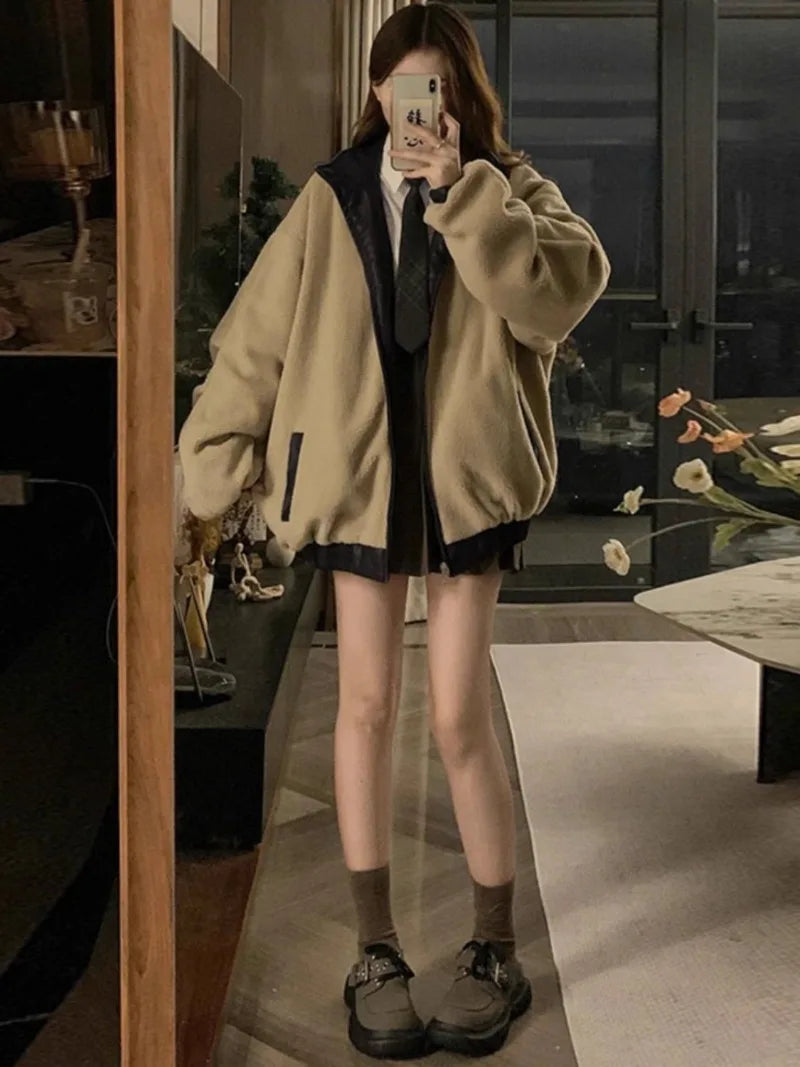 Chaqueta de cuero de PU estilo Maillard con abrigo de lana de cordero por ambos lados para mujer Y2K, nueva chaqueta acolchada de algodón de terciopelo tipo locomotora de invierno
