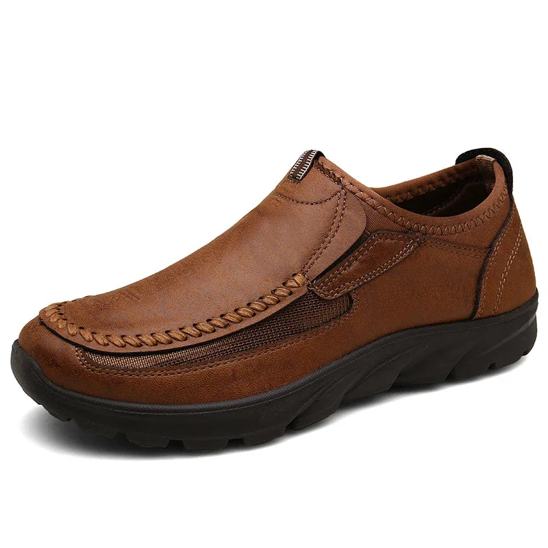 Zapatos casuales de cuero retro para hombre, mocasines transpirables sin cordones, zapatos de conducción para hombre, zapatillas para caminar, talla 39-48