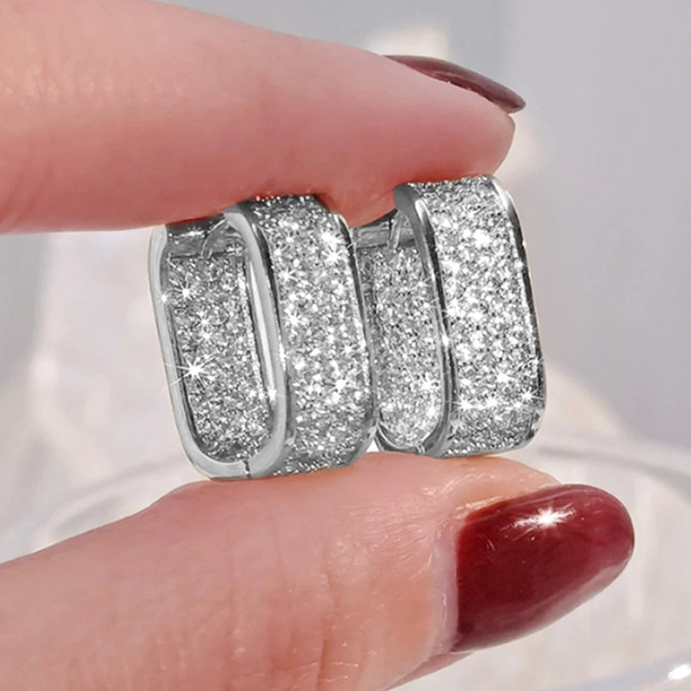 Huitan Bling Bling CZ Earrings for Women Luxury Gold/Silver Color Fashion Contracted Lady Earrings Drop Shipping Jewelry