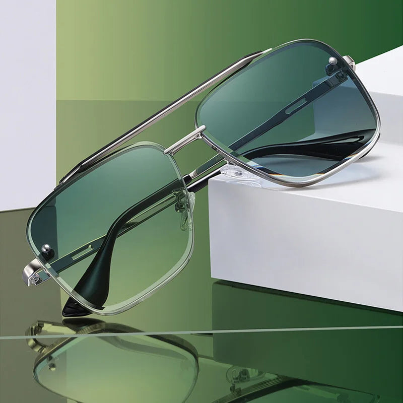 New Gradient Sunglasses for Men Fashion Metal Big Frame Sunglasses Luxury Brand Design Sunglasses for Men