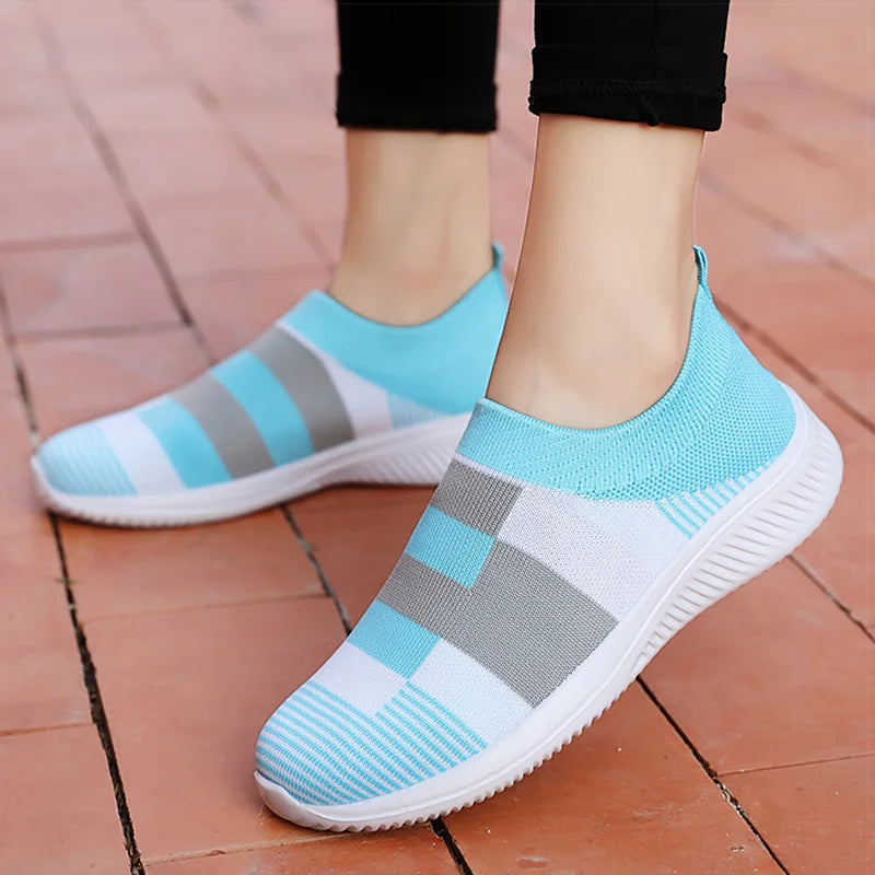 Women's Knitted Flat Sneakers with Color Mix, New Collection Vulcanized Casual Shoes