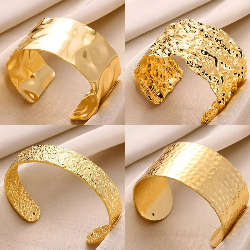 Bracelets d'ouverture à motif de bosse classique exquis pour femmes, manchette, couleur or, acier inoxydable, ornement à main, cadeau
