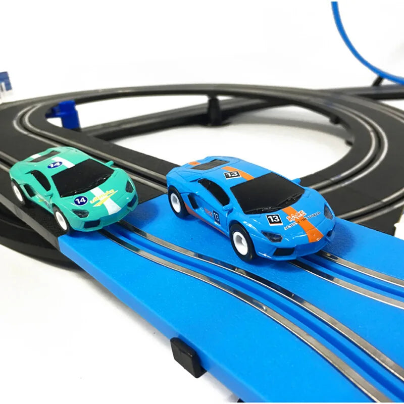 Ensemble de jouets voie ferrée électrique — double télécommande, piste de course, circuit, jouet pour garçons et enfants