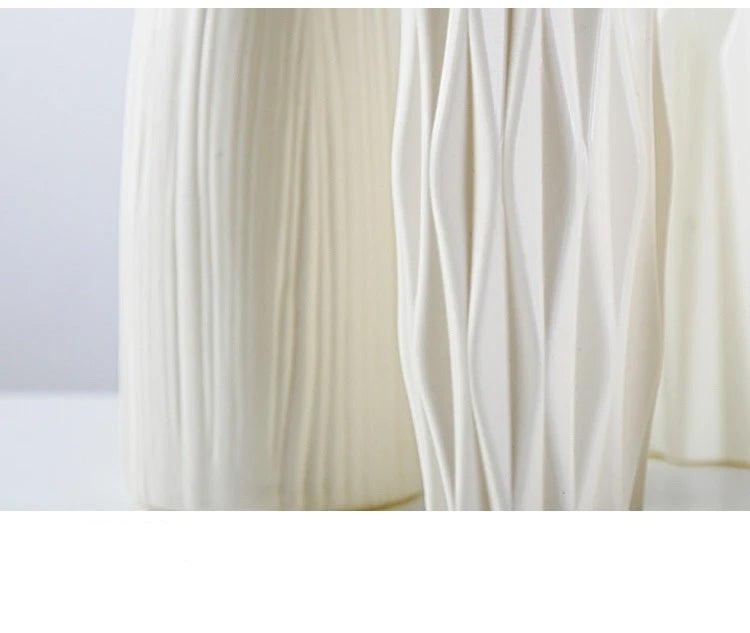 Vase nordique en plastique – Petit pot de fleurs décoratif pour salon, style moderne