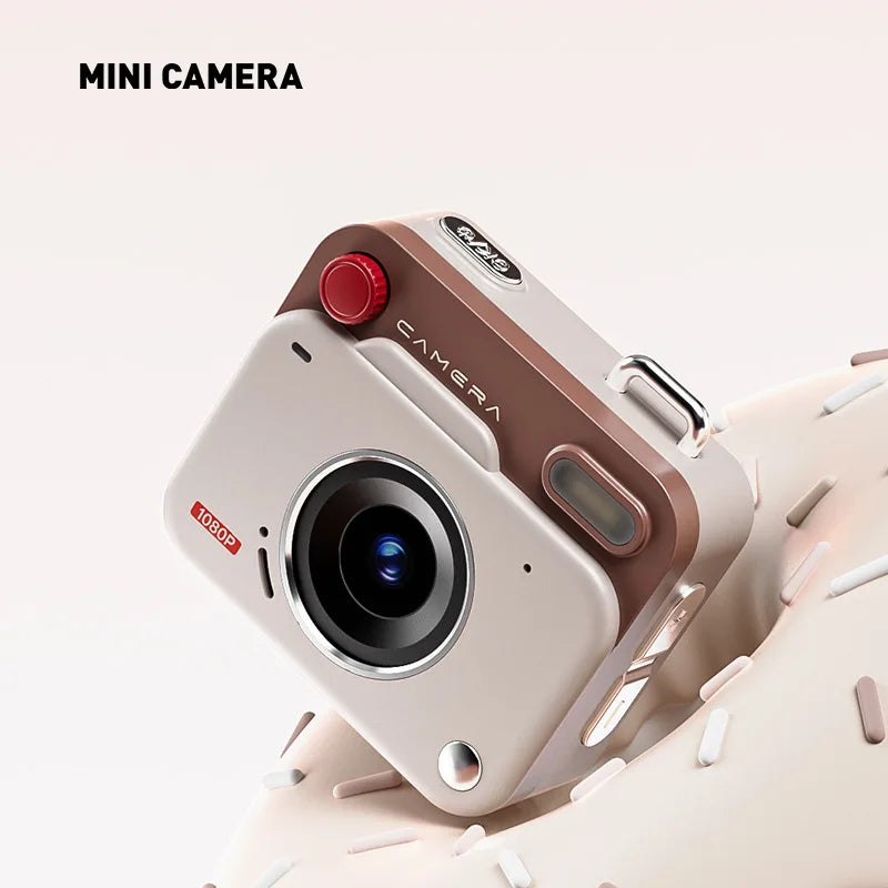 New Retro CCD Mini High Definition Digital Camera Pixel Student Campus Photography Recording Small Size Easy to Carry Camera