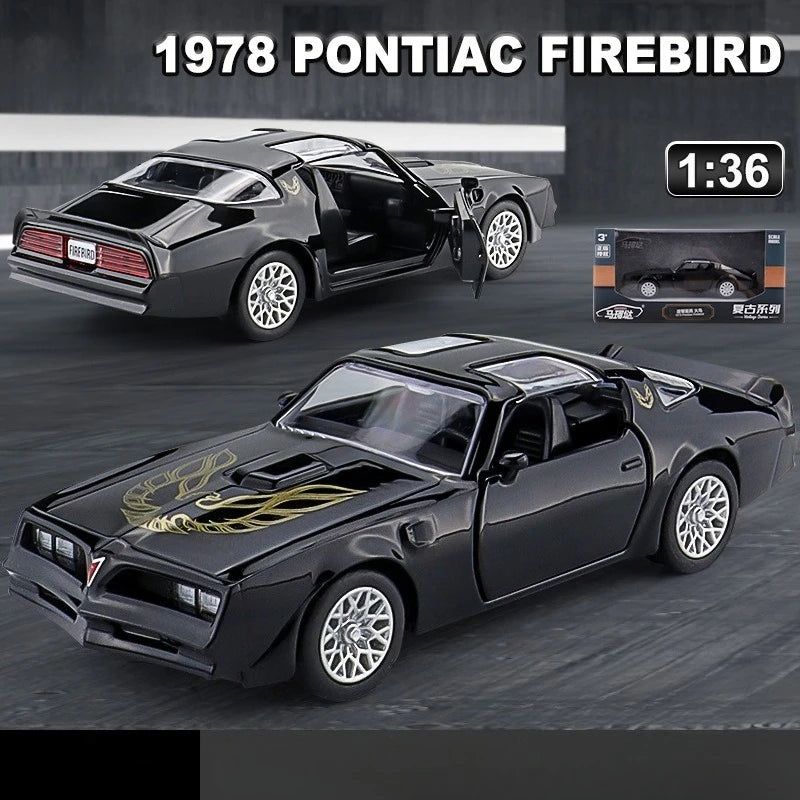 Simulación 1:36 Pontiac Firebird aleación coche deportivo modelo fundido a presión vehículos de juguete de metal para niños colección de coches en miniatura