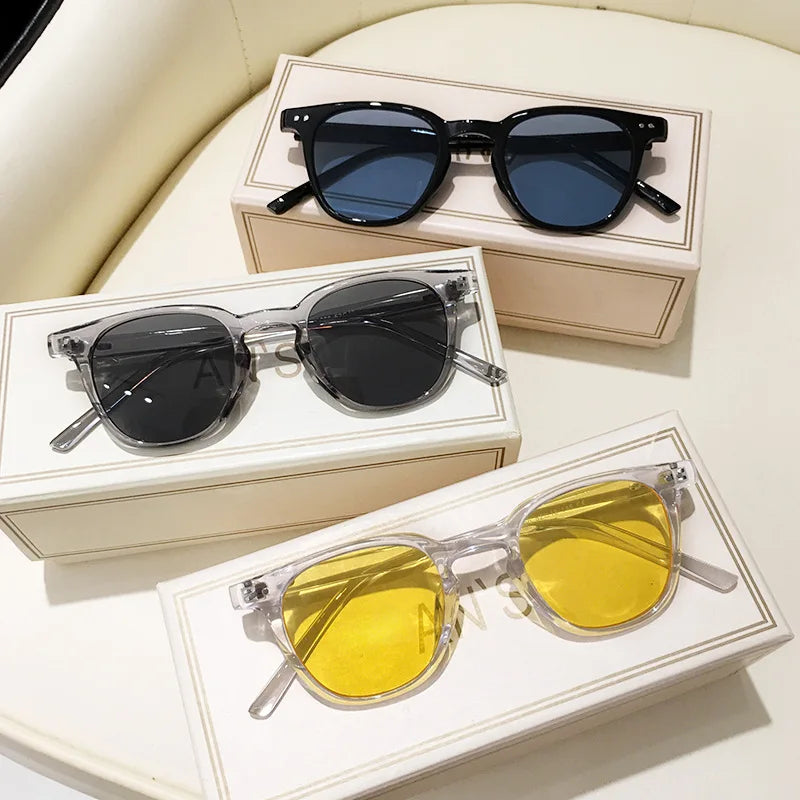 Lunettes de Soleil Carrées Vintage Femme & Homme — Petites Rondes Mode