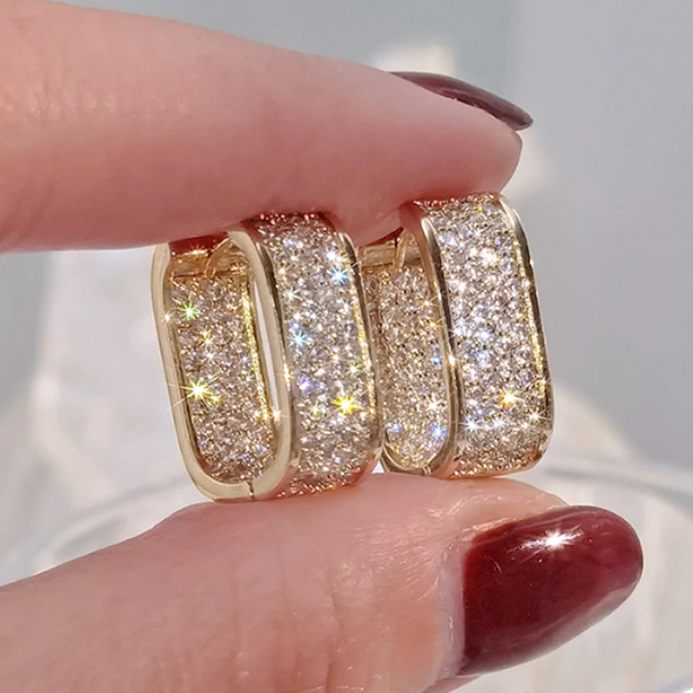 Huitan Bling Bling CZ Earrings for Women Luxury Gold/Silver Color Fashion Contracted Lady Earrings Drop Shipping Jewelry