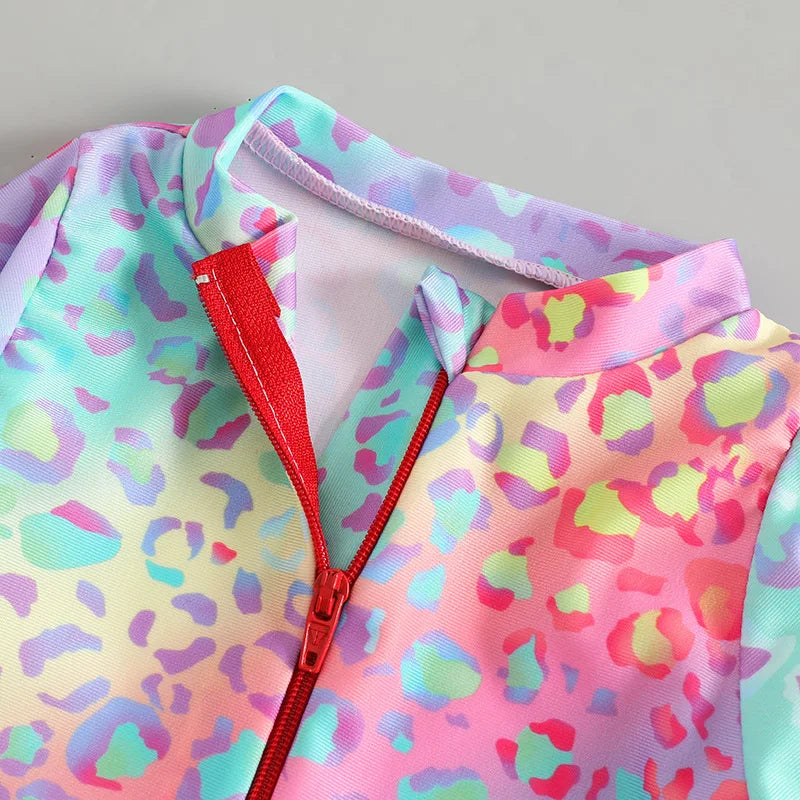 Maillot de bain une pièce avec chapeau de soleil pour petites filles de 1 à 2 3 4 5 6 ans, manches à volants léopard, fermeture éclair, vêtements de plage pour bébé