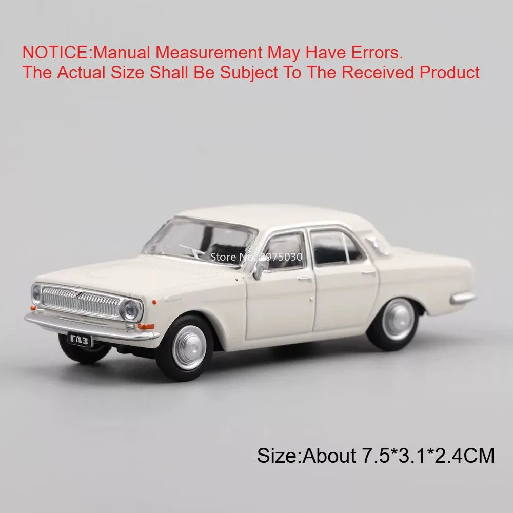 Modelos de coches de juguete GAZ-24 a escala 1:64 con ruedas, absorción de golpes, vehículos en miniatura, modelo interior simulado de coche para entretenimiento educativo infantil