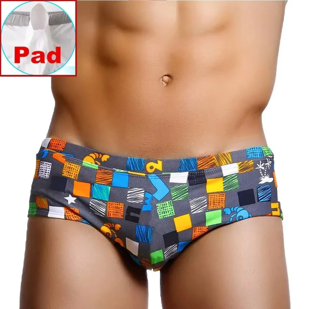 Hommes maillots de bain brésilien coupe traditionnelle maillots de bain bain Bikini Surf Boxer slips conseil Shorts troncs noir et rouge Sunga