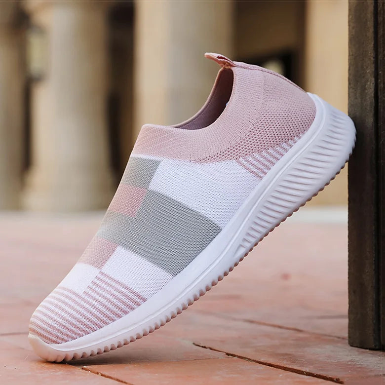 Women's Knitted Flat Sneakers with Color Mix, New Collection Vulcanized Casual Shoes