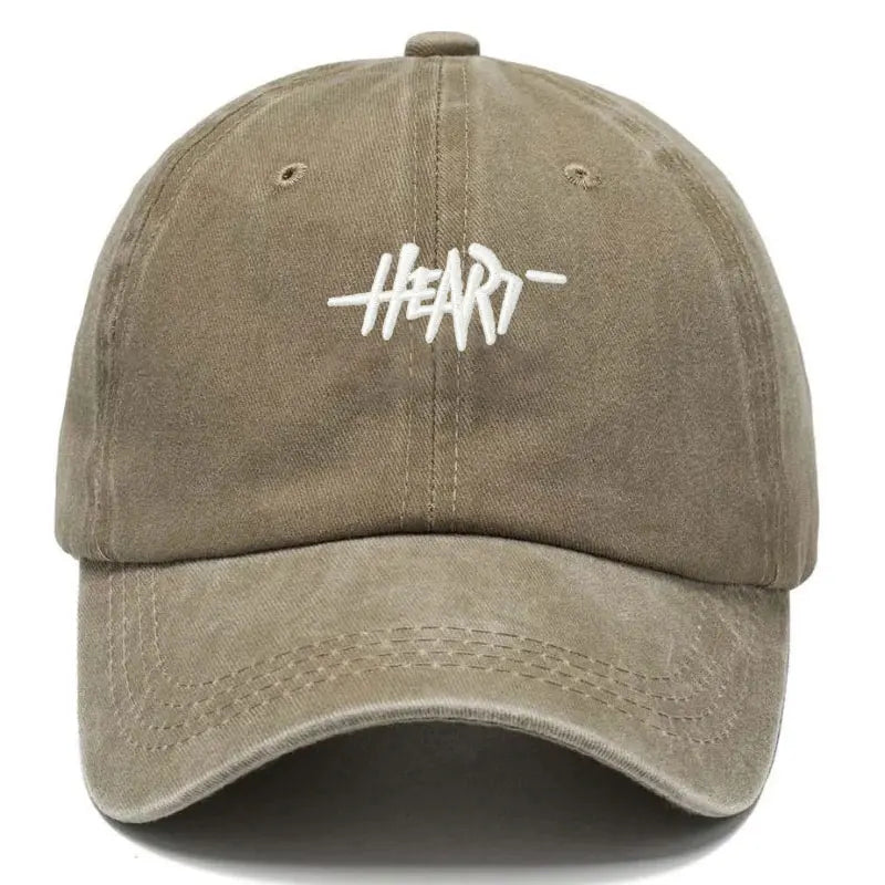 Unisex Vintage Washed Cotton Baseball Cap, Heart Embroidery, Soft Gorra Hip Hop Trucker Style, for Daily Wear and Outdoors