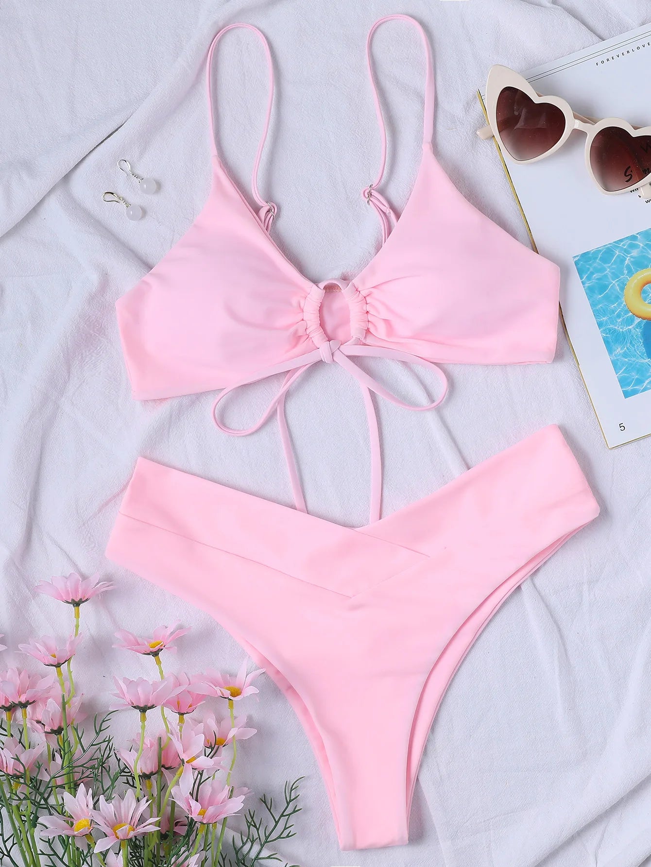 Nouveau ensemble de Bikini à haute élasticité pour 2025 été deux pièces couleur unie à lacets Sexy femmes maillot de bain plage maillot de bain maillots de bain