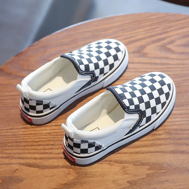 Chaussures de Jeu pour Enfants — Confort & Résistance