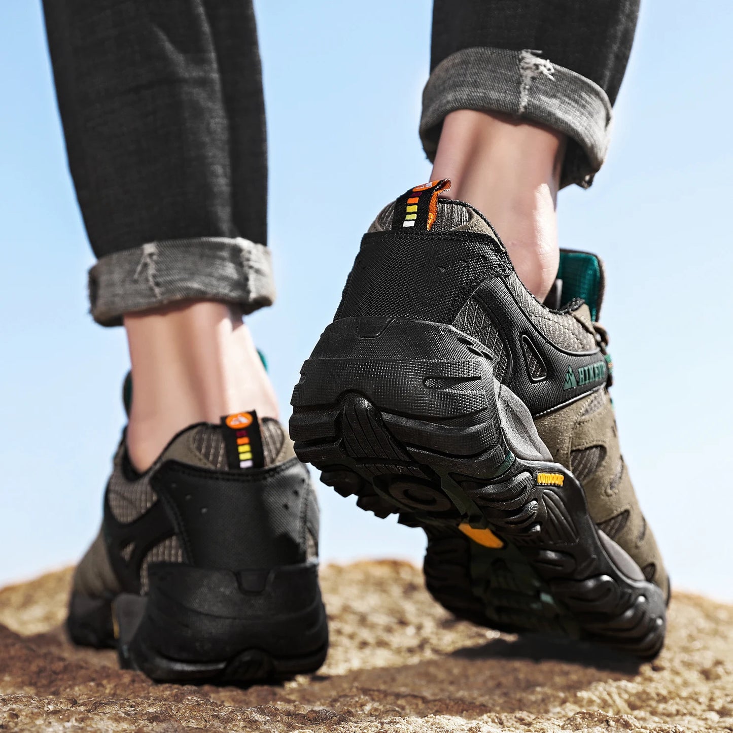 HIKEUP chaussures de randonnée pour hommes chaussures d'extérieur en daim et cuir résistant à l'usure hommes Trekking marche chasse baskets tactiques