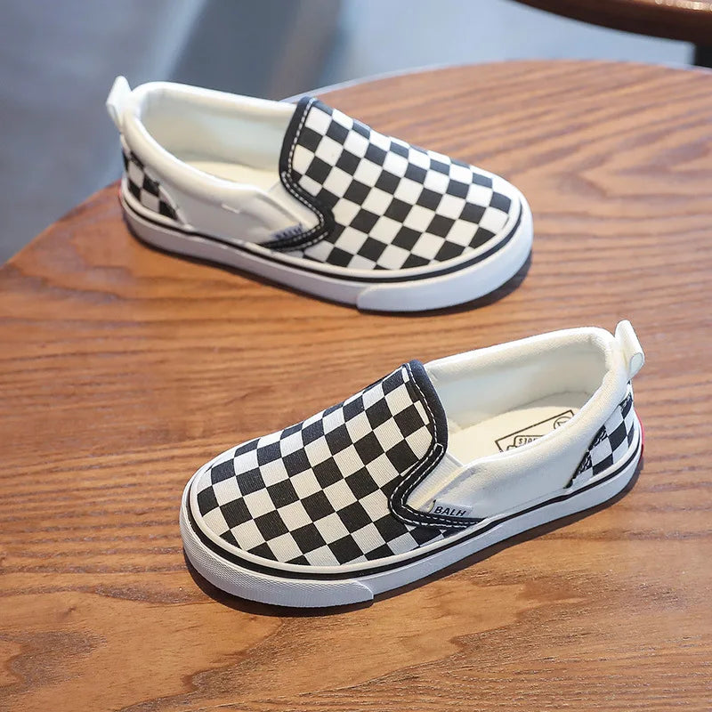 Chaussures de Jeu pour Enfants — Confort & Résistance