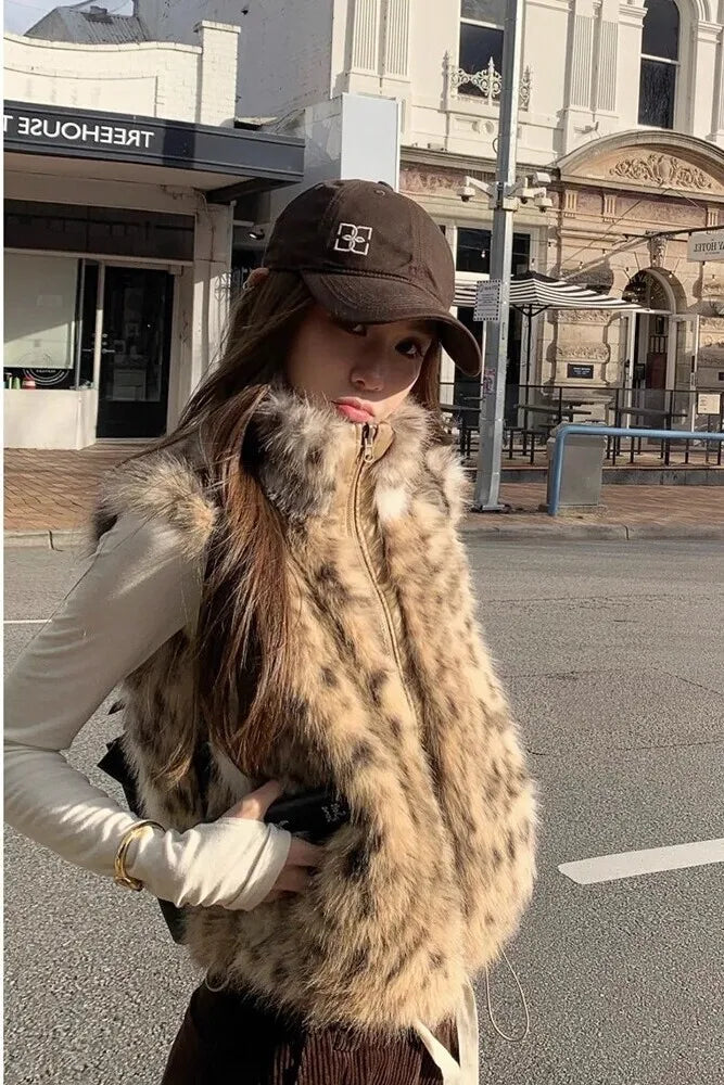 Gilet en fausse fourrure imprimé léopard pour femme, tendance, Style de rue, polyvalent, pour les déplacements quotidiens, col montant doux, confortable, hiver