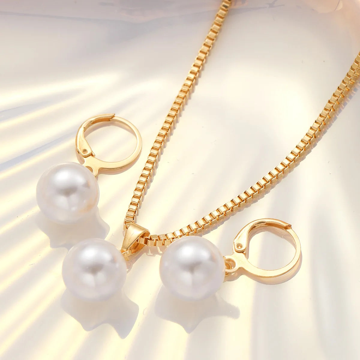 Women's Pearl Jewelry Set, Dangle Earrings, Pendant, Necklace, Simple, Delicate, Daily Wear, Party Accessories