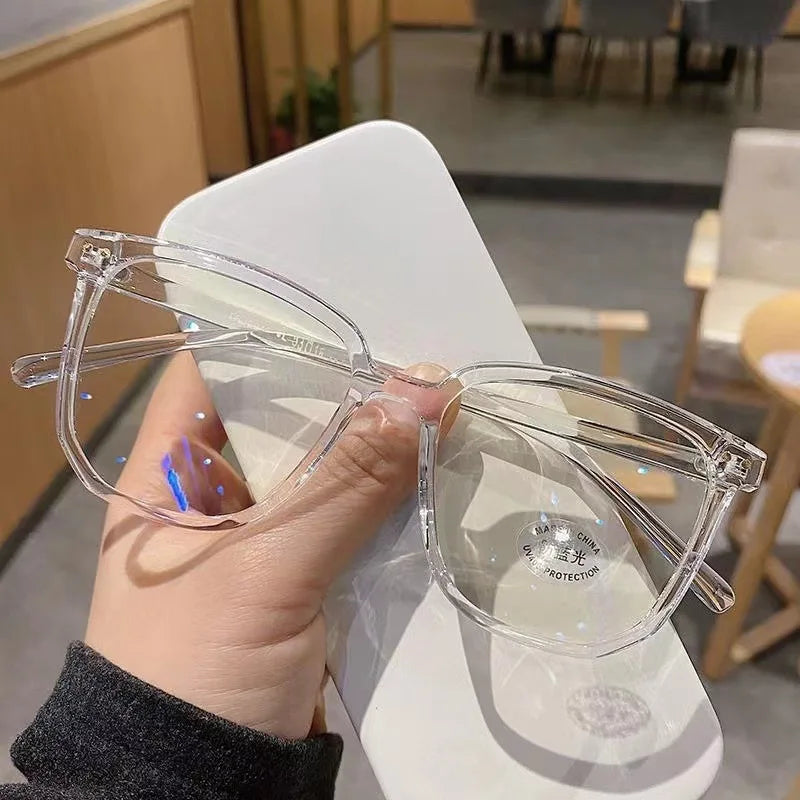 Women's blue light blocking glasses, with regular eyeglass frames, retro finish, flat lightweight frame