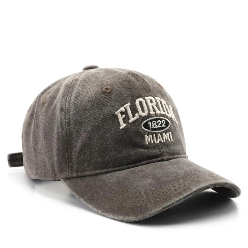 Casquette de baseball lettre brodée — hommes, femmes, mode, vintage, solide, sports plein air, snapback (v2)