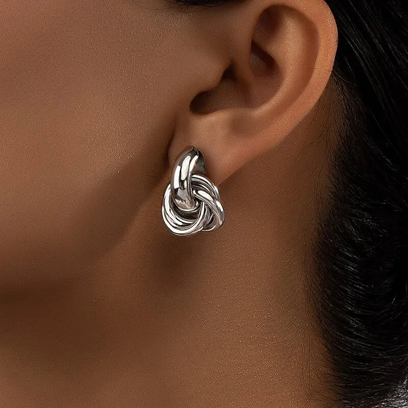 Ensemble de boucles d'oreilles en forme de nœud pour femmes, 2 paires, couleur or argent, plaqué brillant, tendance, clou, mignon, usage quotidien, ensemble de bijoux