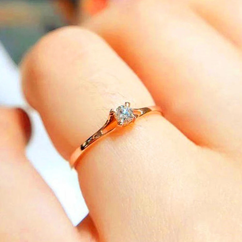 Bague de Mariage Minimaliste Femme — Zircone Cubique 4mm Fiançailles Élégante