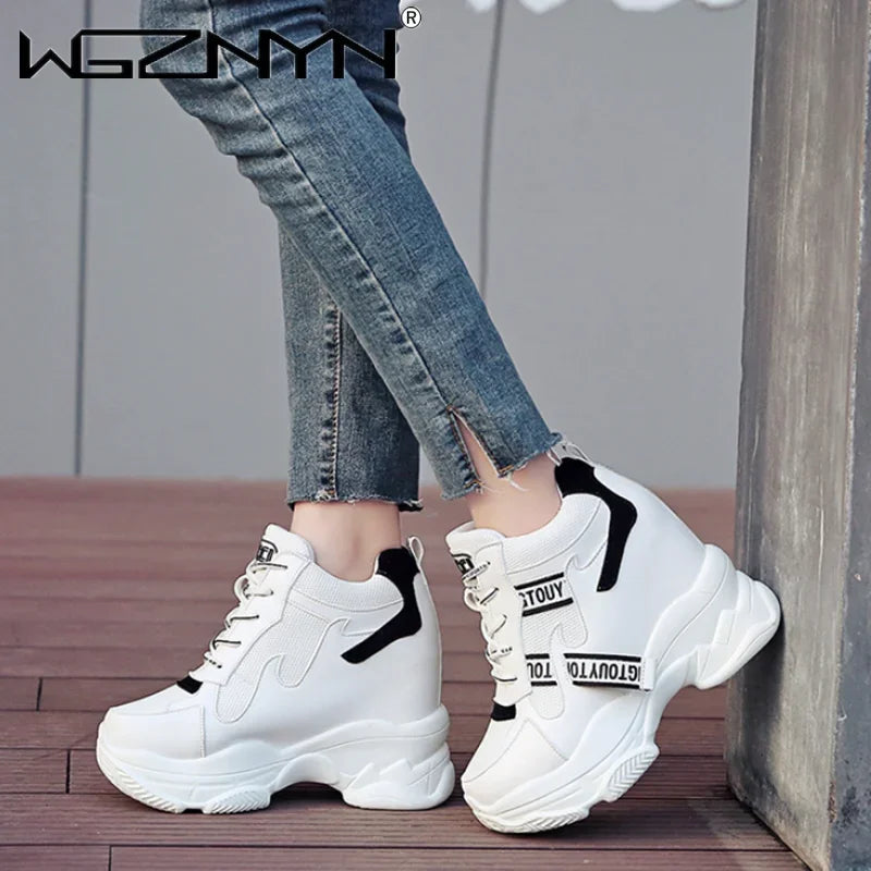 Baskets Montantes à Plateforme Femme — Bottes Sport & Panier