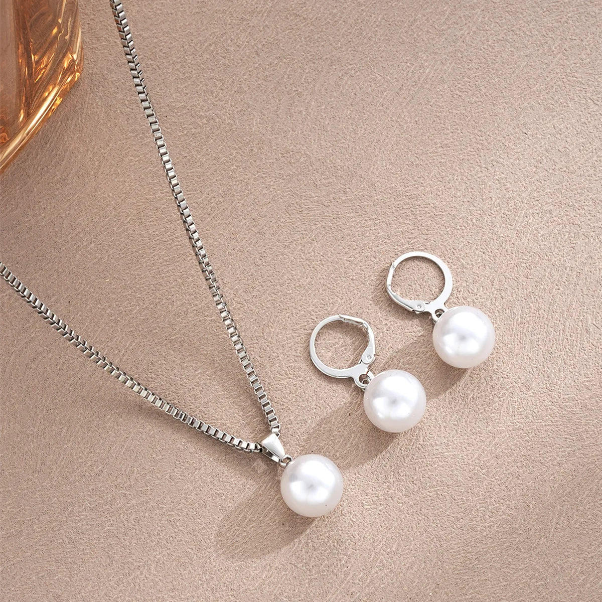Women's Pearl Jewelry Set, Dangle Earrings, Pendant, Necklace, Simple, Delicate, Daily Wear, Party Accessories