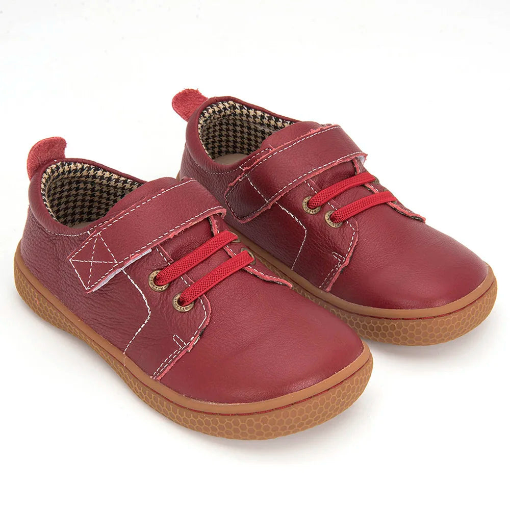 Chaussures en Cuir Enfants — Élégantes & Confortables Garçon & Fille