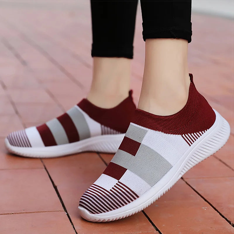 Women's Knitted Flat Sneakers with Color Mix, New Collection Vulcanized Casual Shoes