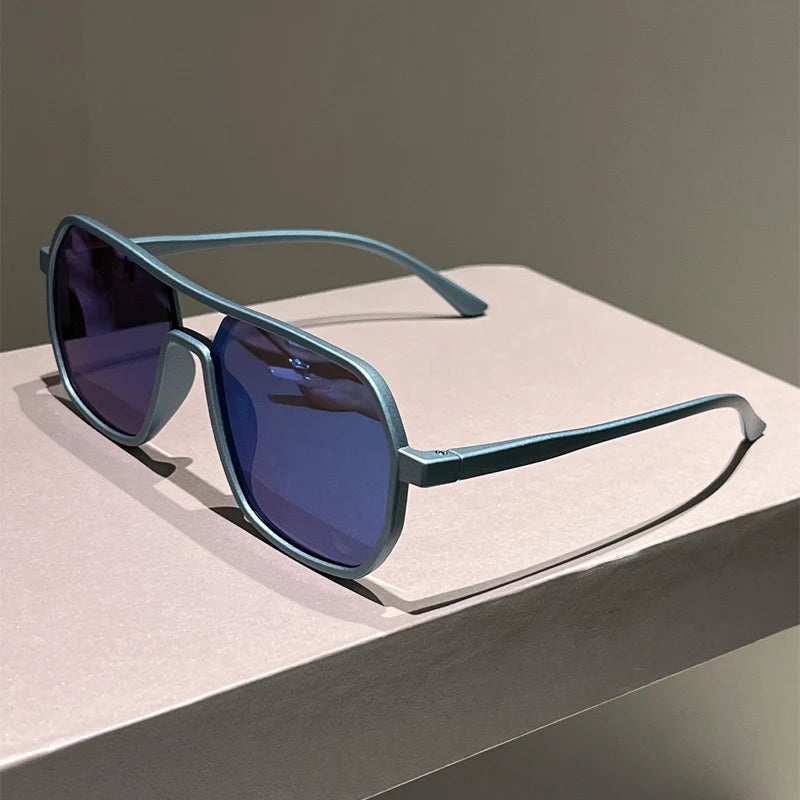 Lunettes de soleil à jante irrégulière homme 2025 — vintage, double pont, miroir, mode, femmes