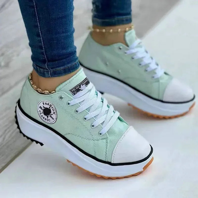 Baskets Toile Femme 2025 — Chaussures Décontractées Plates à Lacets