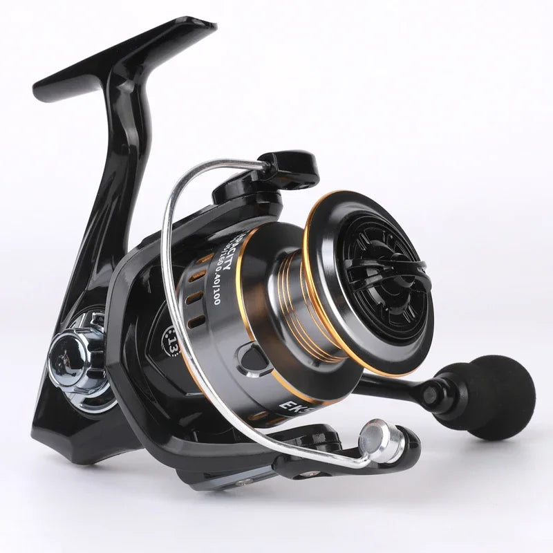 Professionnel Ultra léger 1000 ~ 7000 5.2:1 rapport de vitesse, traînée maximale de 26LB CNC bobine en métal moulinet de pêche pour l'eau douce et salée